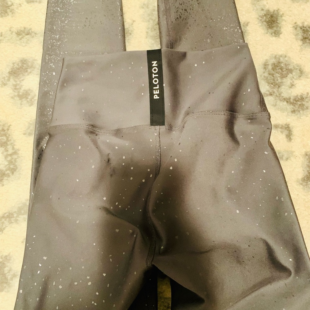 Peloton sparkle leggings - Picture 3 of 3
